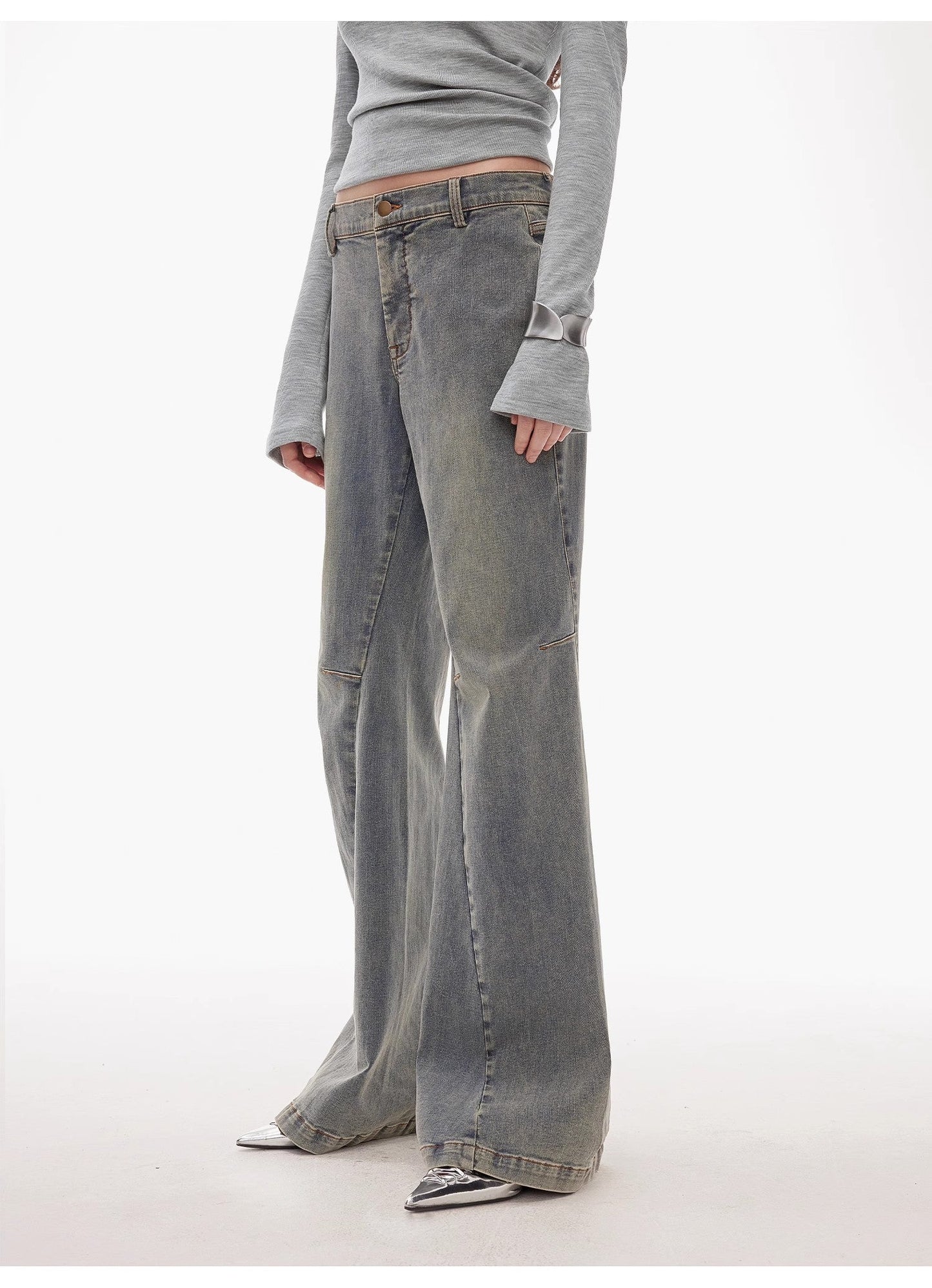 Calças Flare Denim de Cintura Média