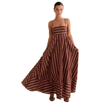 Vestido Longo Listrado com Alças Finas e Decote Reto