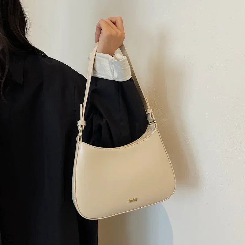Mala de Axila Couro Texturado — Elegante & Luxuosa para o Dia a Dia