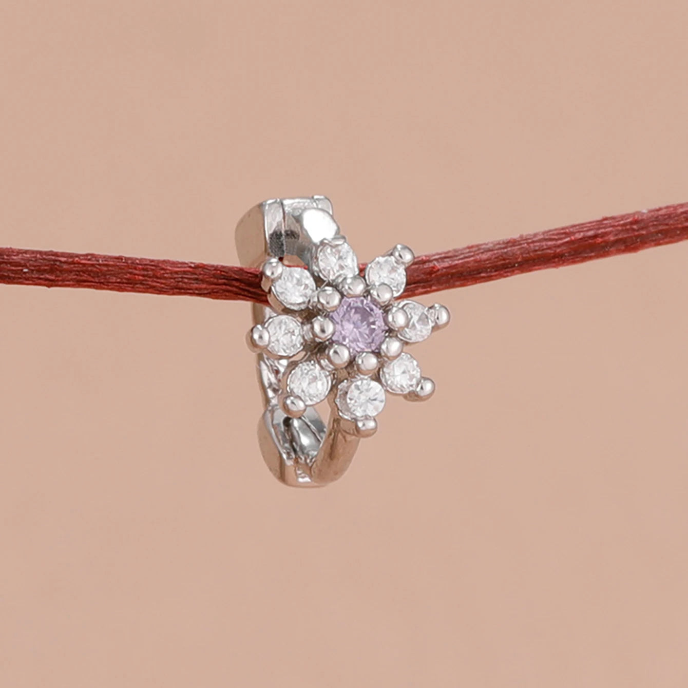 Brinco Flor Zircónia em Aço Inoxidável
