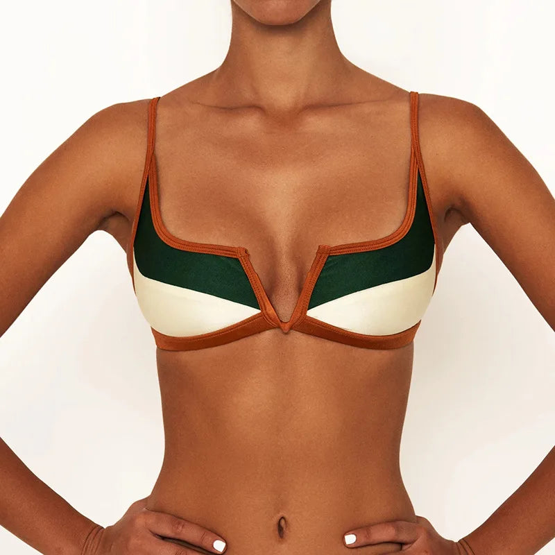 Biquíni Micro Bandeau com Corte Split