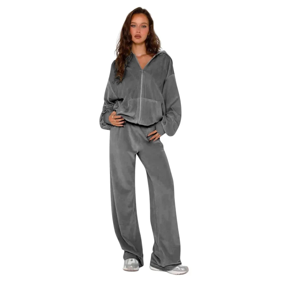 Conjunto em Veludo com Capuz 2 Peças