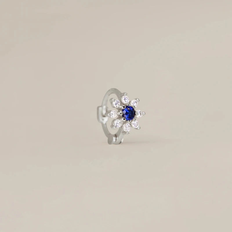 Brinco Flor Zircónia em Aço Inoxidável