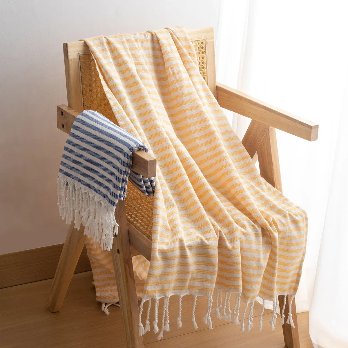 Toalha Turca em Algodão Às Riscas 90x180cm com Franjas