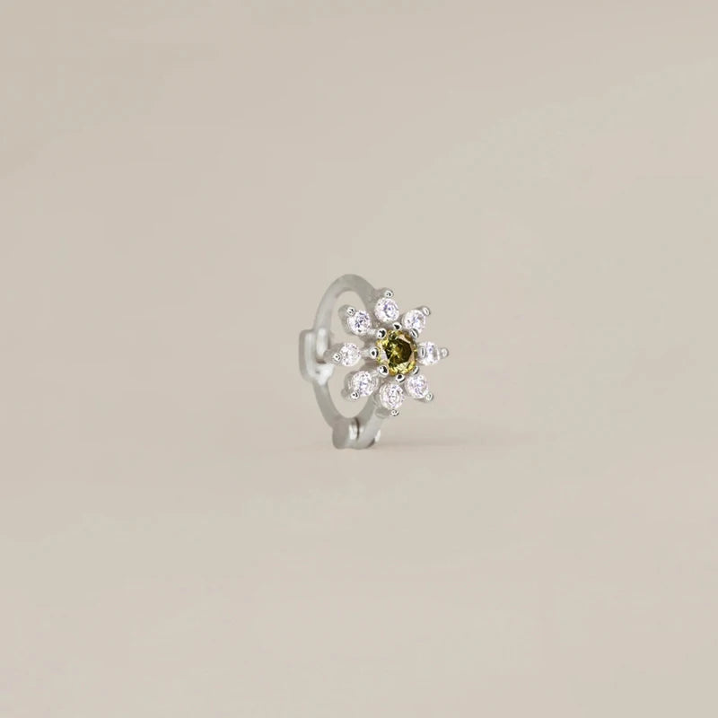 Brinco Flor Zircónia em Aço Inoxidável