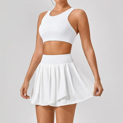 Conjunto Desportivo 2/3 Peças com Saia Plissada