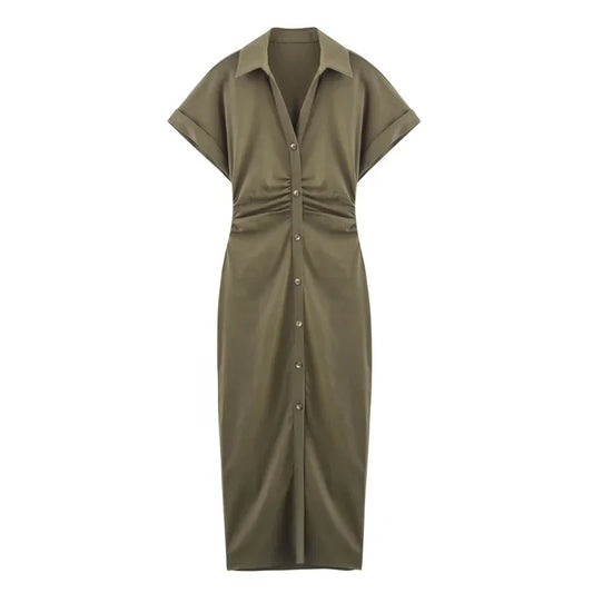 Vestido Midi Retrô Acinturado com Botões