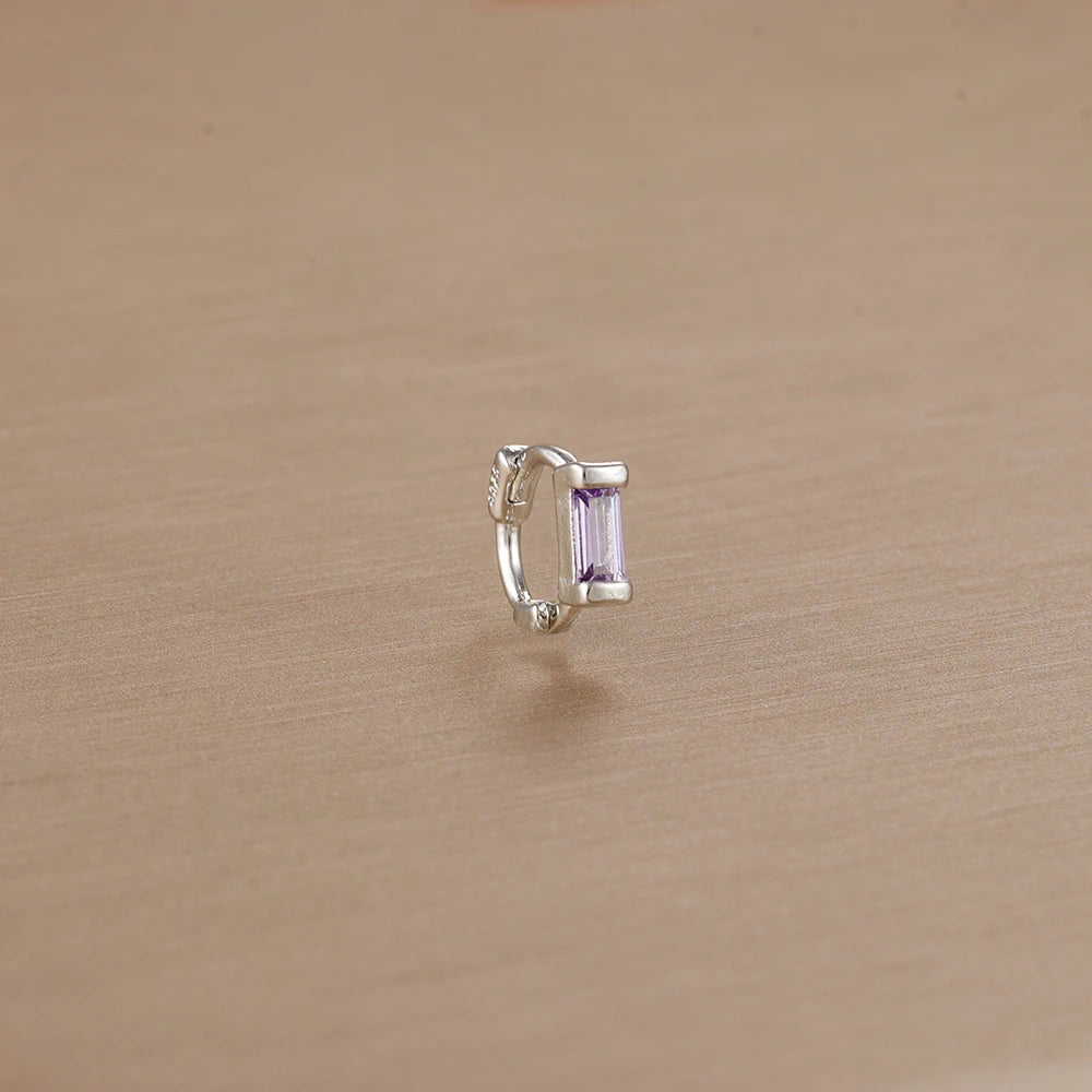 Argola Quadrada Mini com Zircónia