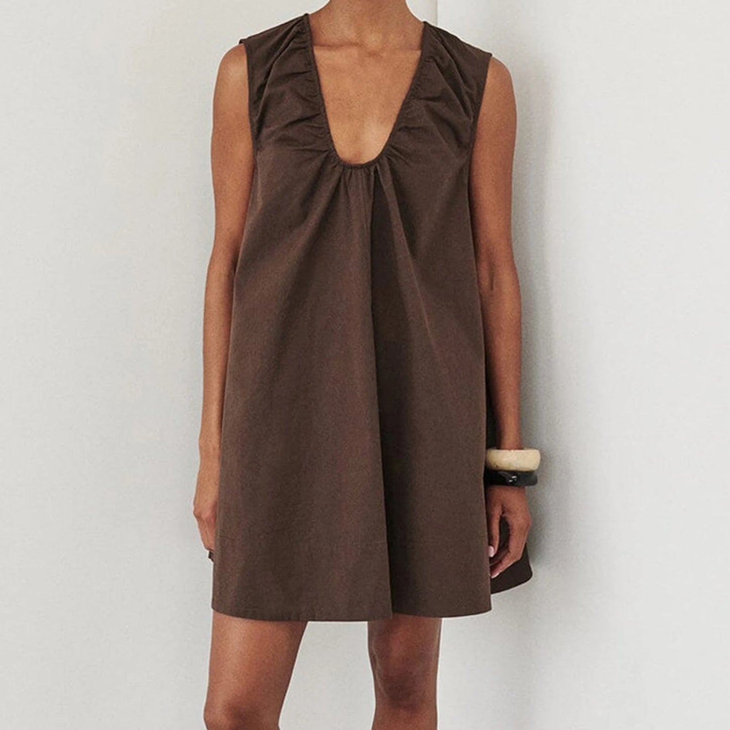 Vestido Mini Babydoll sem Mangas