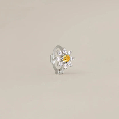 Brinco Flor Zircónia em Aço Inoxidável