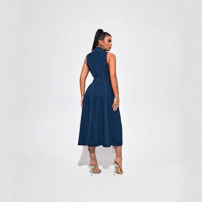 Vestido Jeans Longo Acinturado com Botões