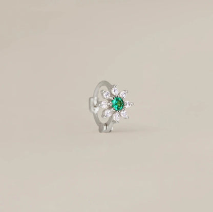 Brinco Flor Zircónia em Aço Inoxidável