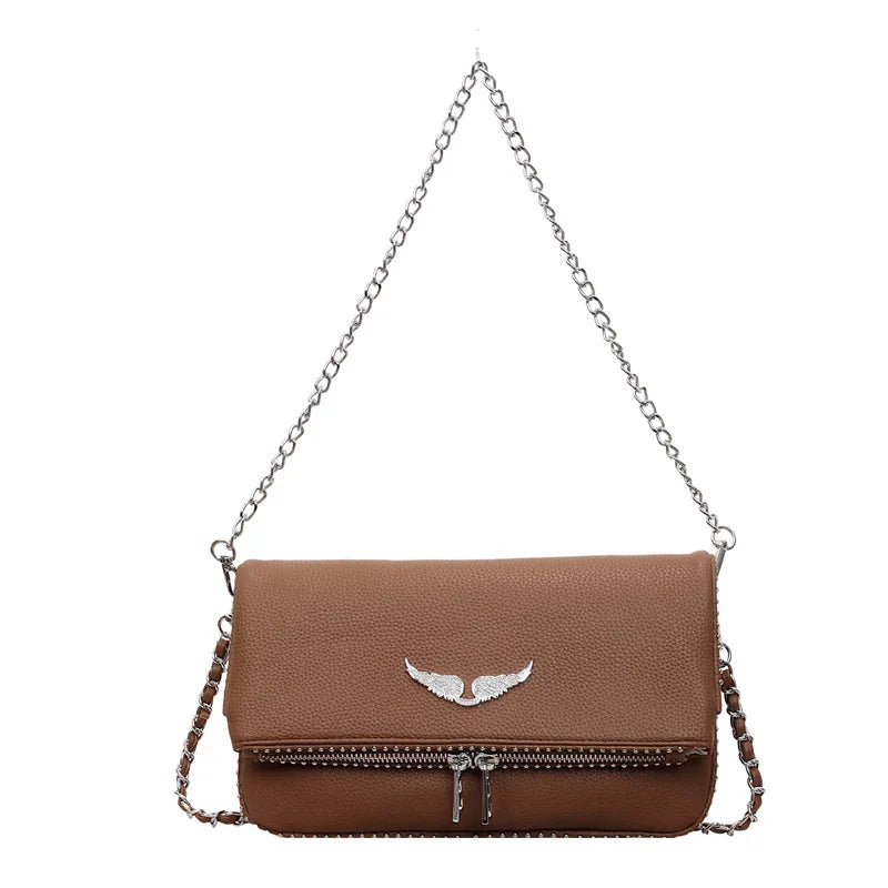 Mala Crossbody Quadrada com Corrente